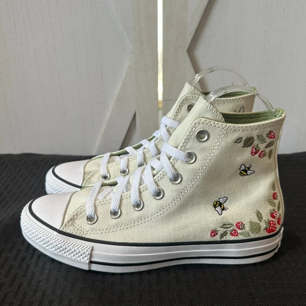 Limited Edition Converse Chuck Taylor All Star Hi Berry Buzz Sneakers - Picture 3 of 12
